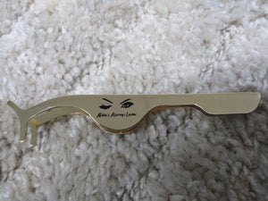 Meika's Alluring i Lashes Gold Stainless Steel Tweezers