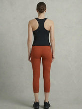 Low-Rise Terracotta Cropped Performance Leggings Available in Size M