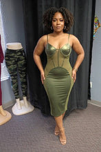 Olive Contour Midi Avaiable in size M Lots of stretch