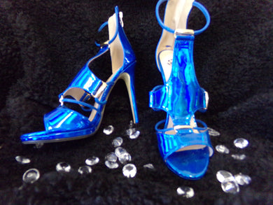 Mirrored Diva stiletto Available in size 10